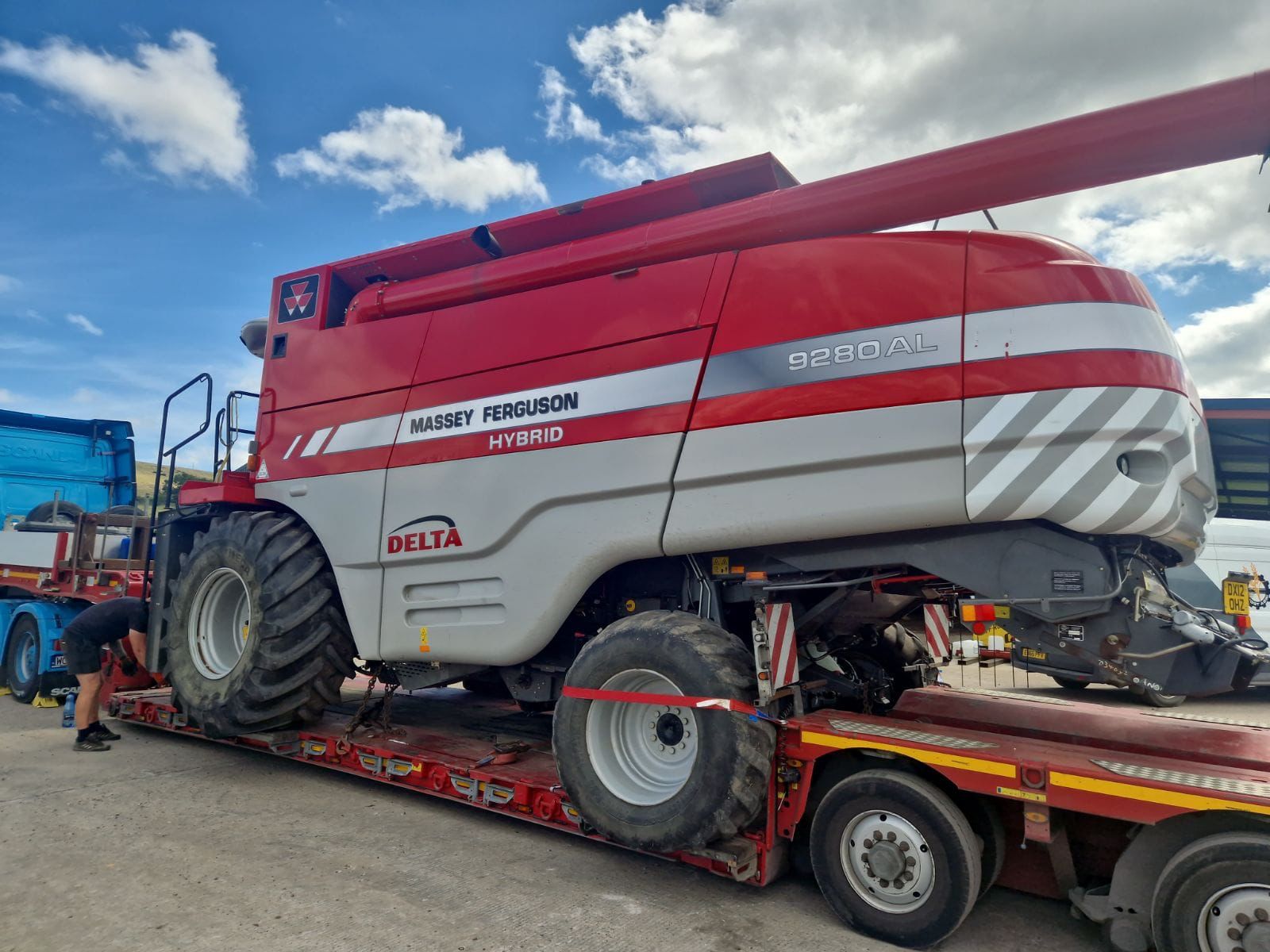 Massey Ferguson 9280 Al Delta Hybrid - obrazek 3